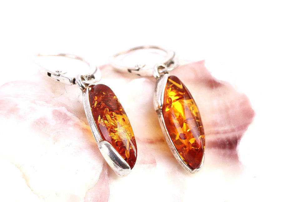 Gemstone Drop Earring / Glittering Genuine Baltic Amber