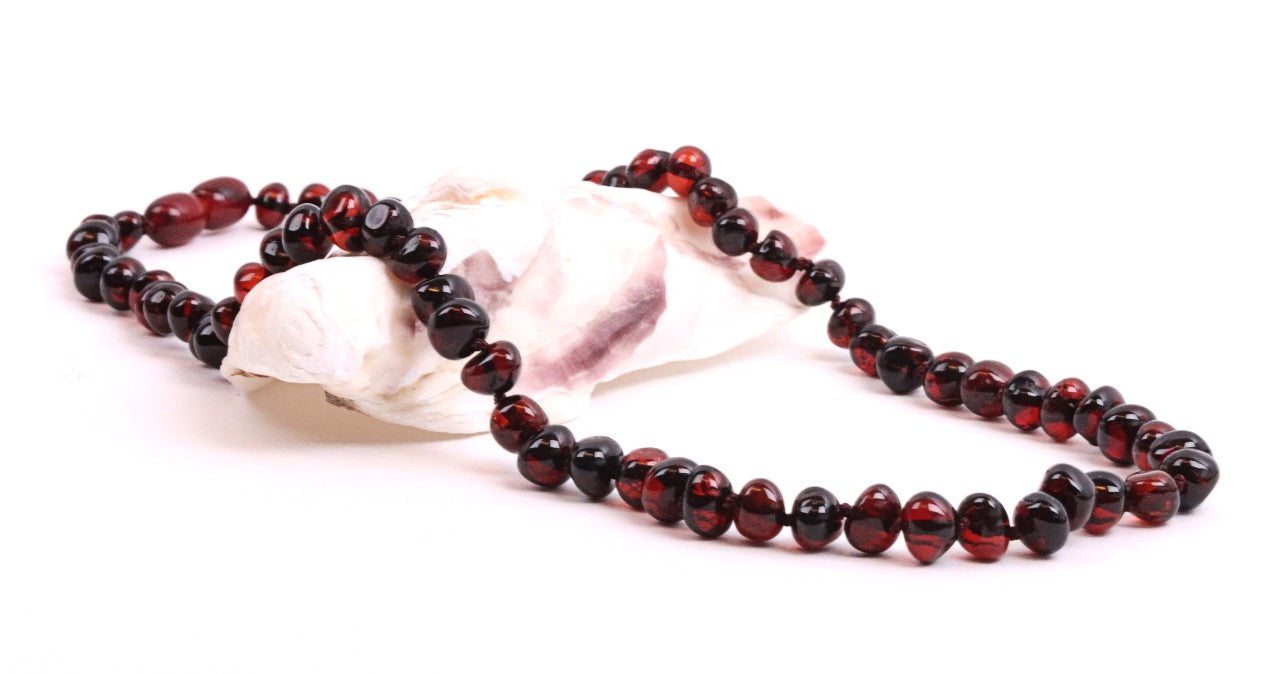 Lot - Vintage Cherry Amber Necklace